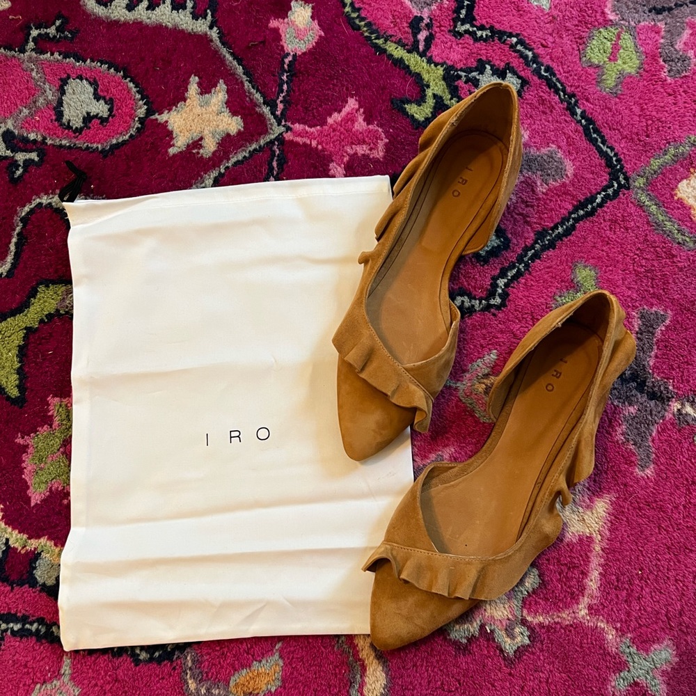 IRO - tan suede ruffle flat - size FR 41 (9.5)